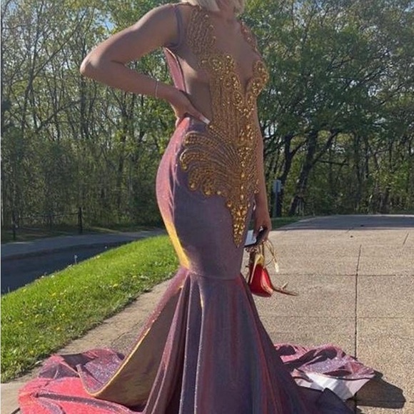 Beautiful Custom Prom Gown - Picture 3 of 5